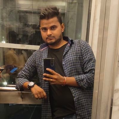 Hi. I’m Shrawan Verm. I’m a technical and creative PHP web developer. I'm also do design and UX work occasionally.
