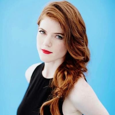37. Daugther of Hades & Leuce. @HSebHolmes @AlectoHolmes & @RMHolmesB my achievements and my life. @_MrMykeHolmes my last first kiss.