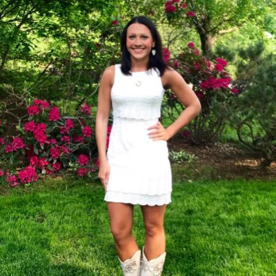 BreMcMeekin's profile picture. Country music, Reggaeton/Latin Music, Classic Rock, NFL, NHL, MLB, Finance, Spanish, Technology