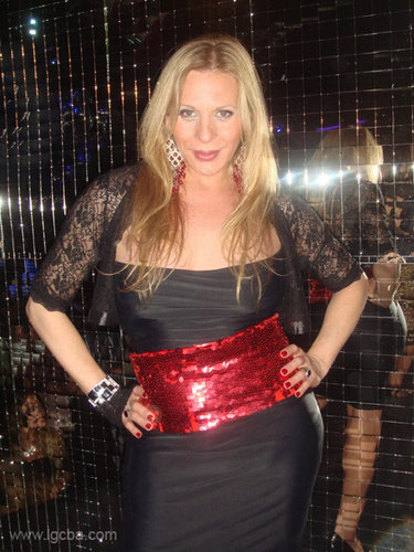 lagarciacba's profile picture. nacida en argentina, signo  geminis, actualmenteme se desempeña como cantante,animadora y productora de eventos y espectaculos en cordoba,argentina para zen .