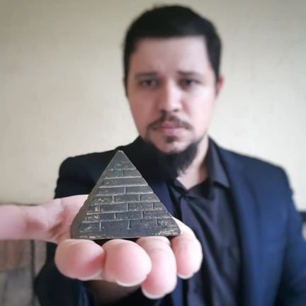 gabmagico_'s profile picture. 