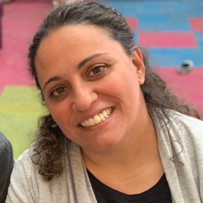 🇵🇸 #122edchat contributor 6th grade social studies teacher (think Ancient History), mom, wife, coffee drinker @starbucks