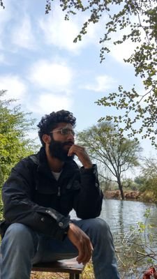 SWASTIKBHAT7
SINGER/SONGWRITER
From kashmiri