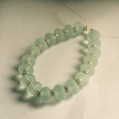 FieldenHelen's profile picture. owner of hmf jewellery. handmade beaded and wire jewellery.