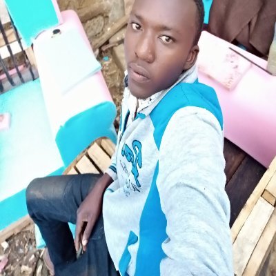 When I text you, that means I miss you. When I don't text, that just means I'm waiting for you to miss me