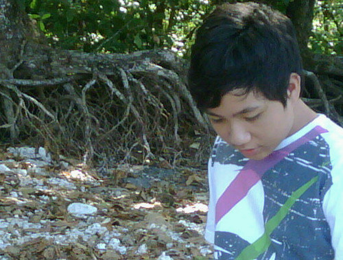 ken_sammy's profile picture. You'll never be lonely if you try to befriend yourself :)