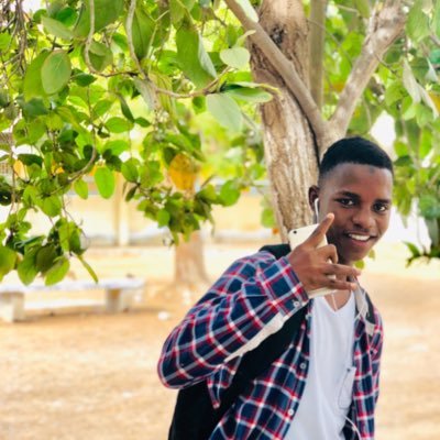 HAMIDOU48126954's profile picture. 