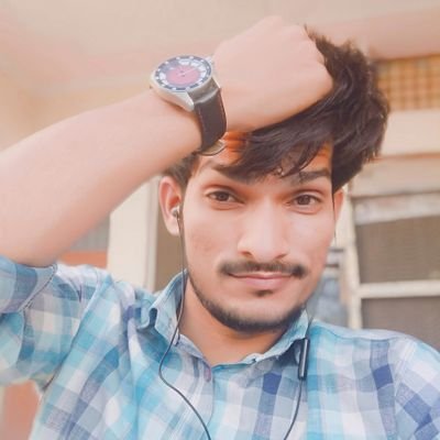 ambujnp's profile picture. Student