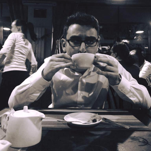 alex_srsly's profile picture. iOS Software Engineer