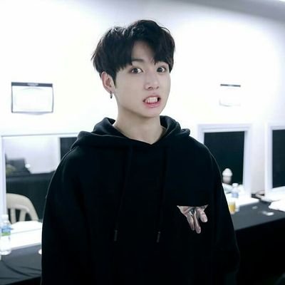 smiling_rosetea's profile picture. ARMY