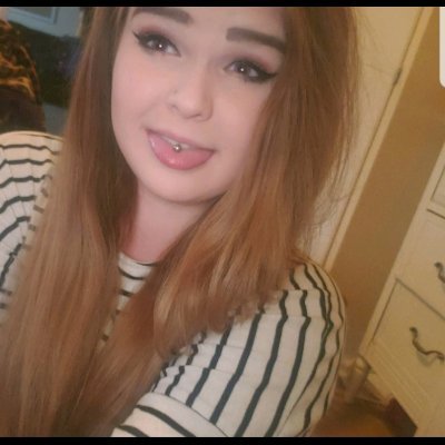 lfergg98's profile picture. 👽👽👽