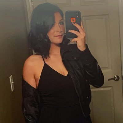 emma4thompson's profile picture. ✝️. loves cats and naps. okay at software engineering. great at making messes. proud supporter of the oxford comma.