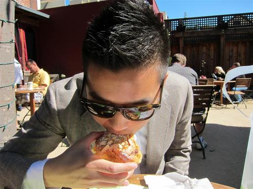 cchen1's profile picture. Columbia MBA, entrepreneur, DessertTruck co-founder.