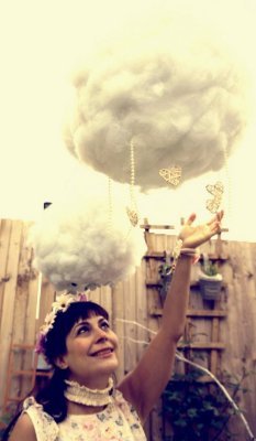 Would you like to turn your home into a magical wonderland? With amazing handmade crafts, you can!😍