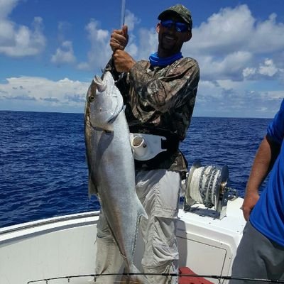 fish master troll basher redneck thats proly goin spell most shit wrong. most likely gonna offend ya. probably shouldn't follow me. dont say i didn't tell ya