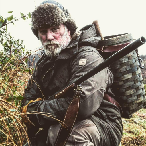 Owner of Self Reliance Outfitters and The Pathfinder School. NYT best selling author of Bushcraft 101, Wilderness Skills Instructor and Entrepreneur