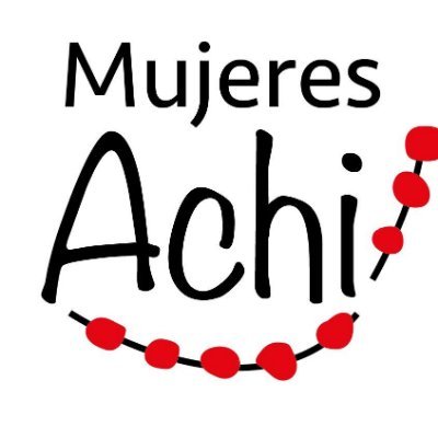 Mujeres Achi hilando justicia, memoria e historia.
