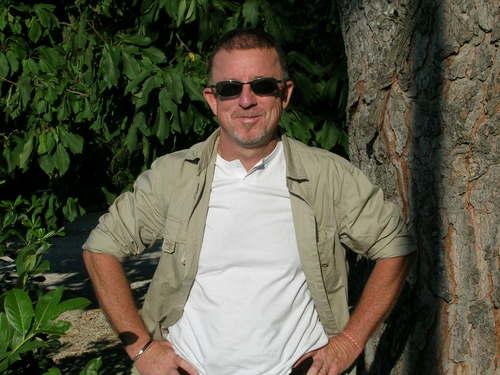 Curieux. Directeur de projet.