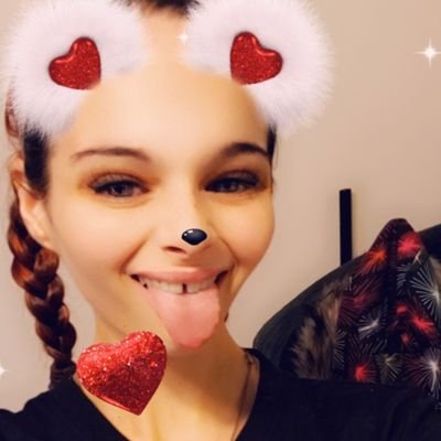 zakloveskaitlyn's profile picture. I love vanossgaming and twenty one pilots fans also logic and marshmallo and also a Steelers girl im taken by Nathan 11~12~17