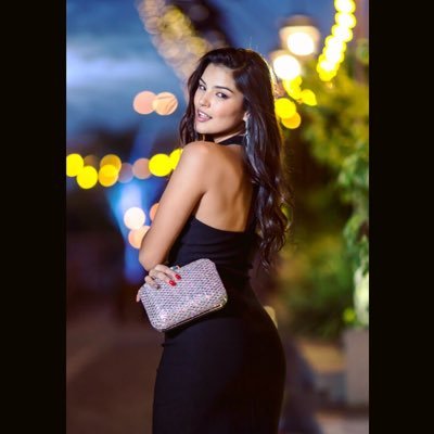 https://t.co/LNTbUGcu83 Actriz - IUNA artes Dramáticas - Miss Argentina 2011 Periodista @canal26