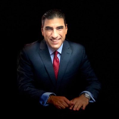 Periodista. Nos escuchamos de 6-10 #PanoramaInformativo @889noticias. Y nos vemos a las 2 en @hmeridiano, @AztecaNoticias contacto.villalvazo13@gmail.com
