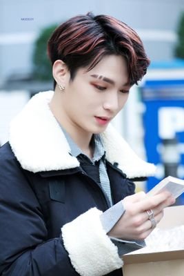 gyeom960717's profile picture. 한겸,아티스트