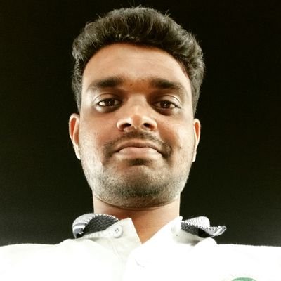 ydebashish's profile picture. SIMPLE guy but want to be an entrepreneur & rock the nation.....😎✌