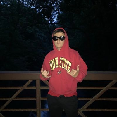 aoverton21_'s profile picture. cubs over everything