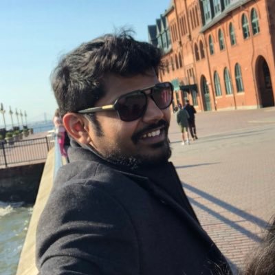 Sr FE Eng @ Amazon • Building Gen-AI apps that turn AI into UX • Conf speaker