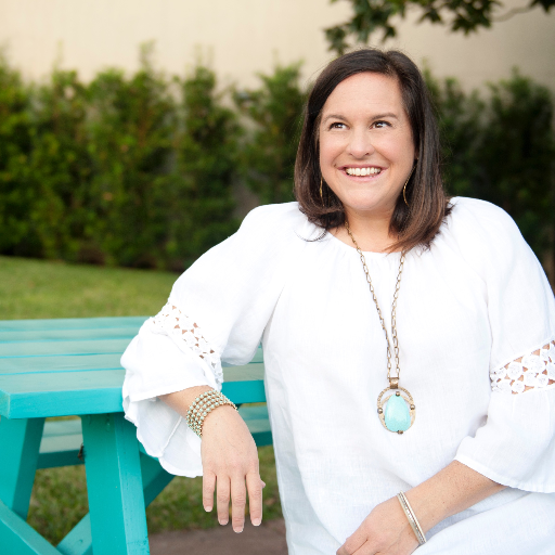 Author | Speaker | Podcaster | Neighbor | Community Builder | Founder, The Turquoise Table movement #frontyardpeople #theturquoisetable