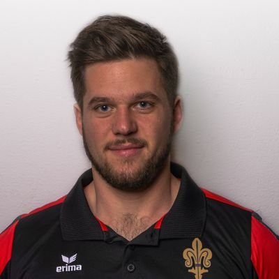Offensive Coordinator Stuttgart Scorpions
Head Coach Team Germany Women's Flag Football
Life's too short, go no huddle! 🏈