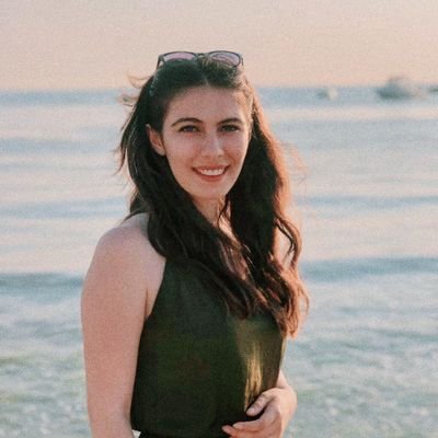 iremaksoy95's profile picture. 