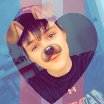❤️🧡💛💚Courage is being yourself everyday in a world that tells you to be someone else🏳️🌈💙💜🖤