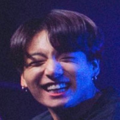 jeonscorazon's profile picture. “I’m so happy!!” -namjoon