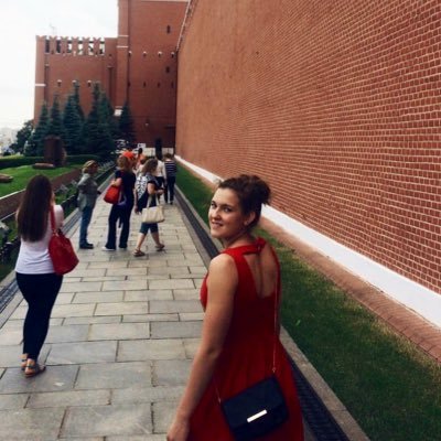 AlinaKendzior's profile picture. All time mood : https://t.co/v8vBVtJzyl