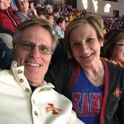 JimAnde79629124's profile picture. 