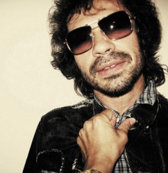 ozahm's profile picture. 