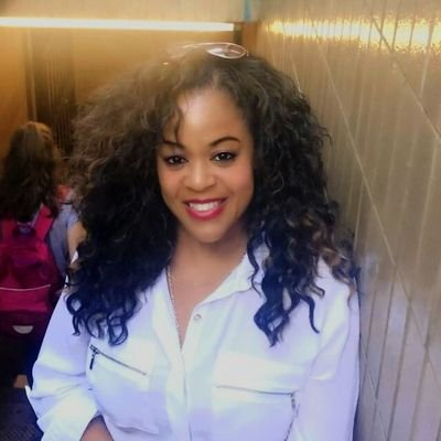 Vee4FirstKings's profile picture. Marketing and Promotion 4 #FirstKingsEnt and artist #Styngray follow him @StyngrayChosen get the single #OnTheGrind & #IustWannaLoveYou on all digital outlets