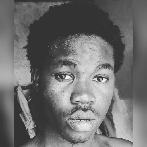 adrianomaunde's profile picture. 