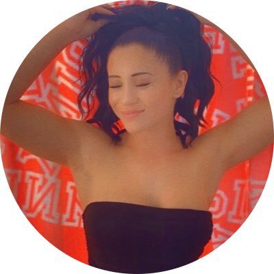 LizzyWurst4's profile picture. My name is Lizzy Wurst and I am here to make a difference in the world 💜