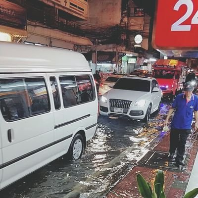 bkkaliens's profile picture. 