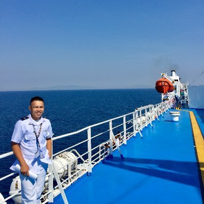 ZaynFano's profile picture. December avenue