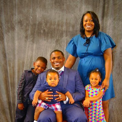 I am a Child of God
Husband of One GREAT WIFE
Father to 3 BEAUTIFUL CHILDREN
MINISTER of THE GOSPEL