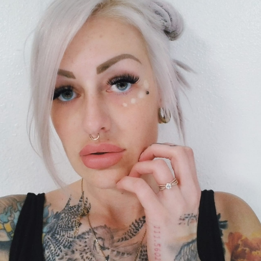 sarumayah's profile picture. Born and bred in desire.  Award loser filmmaker. Latinx.  Vegan.