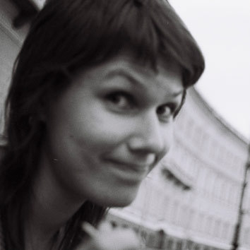 foxychild's profile picture. 