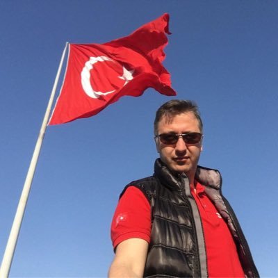 zaferaykan's profile picture. öğretmen