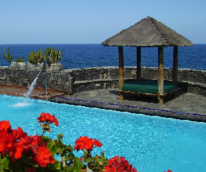 ¡Siente el mar! Déjate seducir por el ambiente de Costa Salada.

Disfruta del mejor servicio frente a las aguas cristalinas del atlántico.

¡Visítenos!