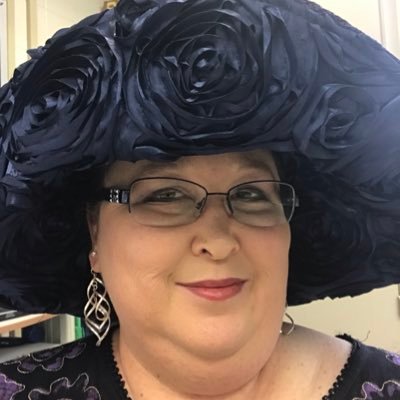 LaraMcClendon's profile picture. Mom, #NBCT, #alnbct, steam teacher