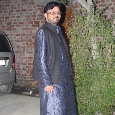 BOBBYBHAI5's profile picture. Man of few words..................