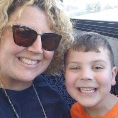 GizmoGaGa17's profile picture. 46, mother of 5. Finding my way back to myself.   I/me/we 🤩☺️🥰